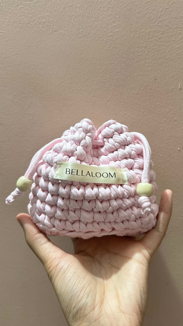 Touch-me-not Coin Purse